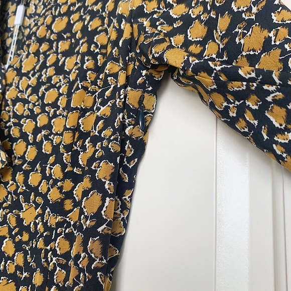 Alexis Rose Derek Lam Dress - Picture 9 of 11